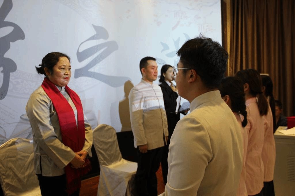 校澳门十大信誉好的网站限时优惠书记陈