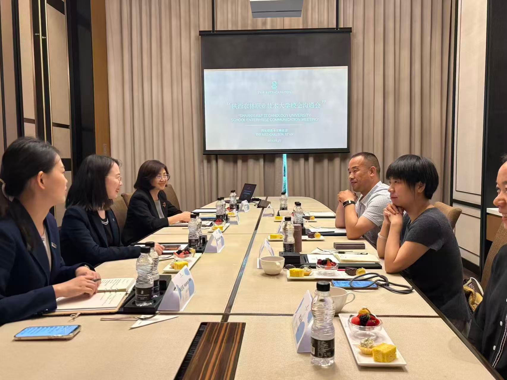 优化应用英语专业人才培养体系